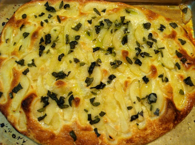 Sweet Pear Pizza w Sage