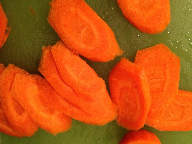sliced carrots